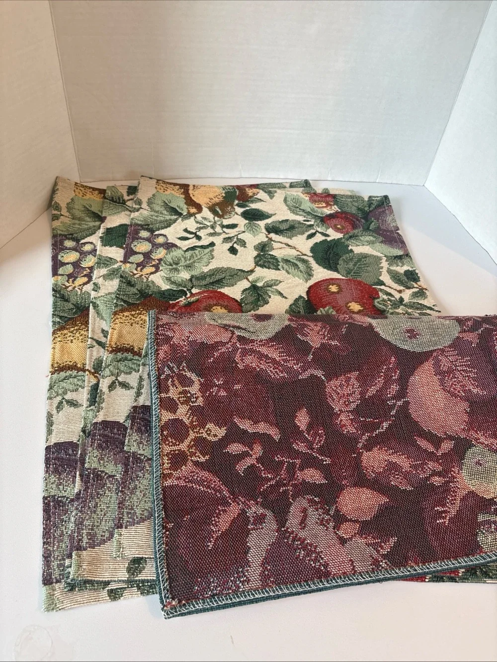 N/A woven tapestry